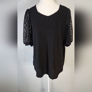 89th & Madison Clip Dot Sleeve Top Plus Size 1X